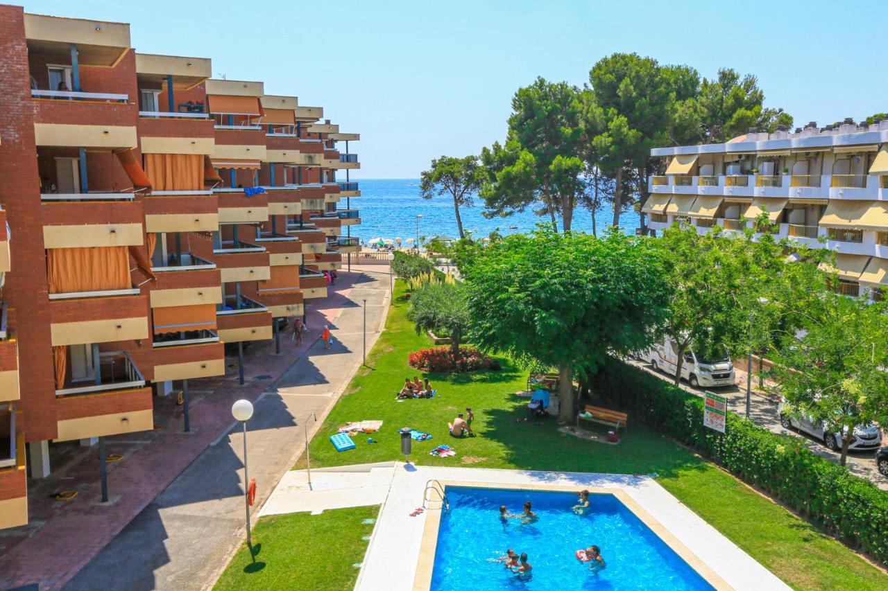 Litoral Costa Dorada - Mas D'En Gran Only Families 坎布里尔斯 外观 照片