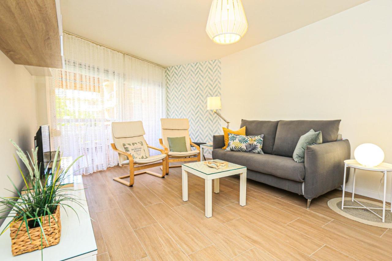Litoral Costa Dorada - Mas D'En Gran Only Families 坎布里尔斯 外观 照片