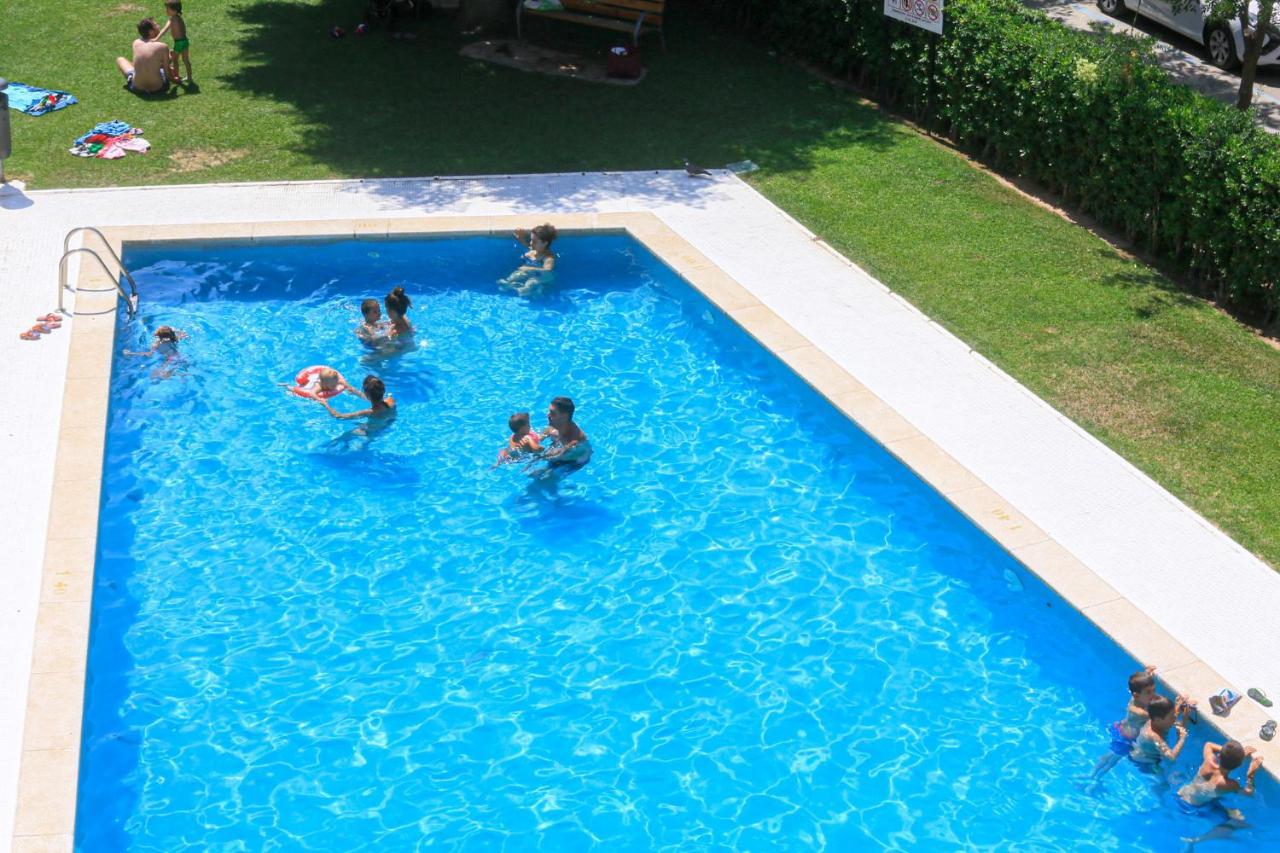 Litoral Costa Dorada - Mas D'En Gran Only Families 坎布里尔斯 外观 照片