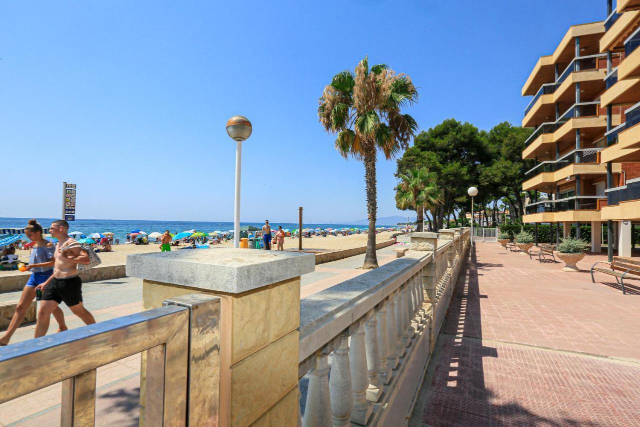Litoral Costa Dorada - Mas D'En Gran Only Families 坎布里尔斯 外观 照片